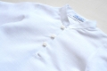 Camisa blanca de lino con cuello mao