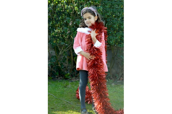 Vestido babero colorete